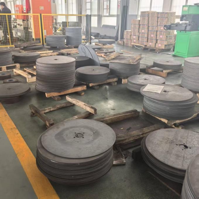 Máy cắt giấy vải 610mm Lưỡi cưa gỗ tròn 4,76mm Độ dày và độ sâu cắt 2,5 inch Được thiết kế 5